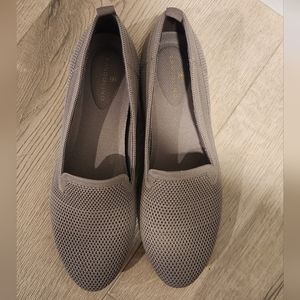 Bandolino® Vyki Flats